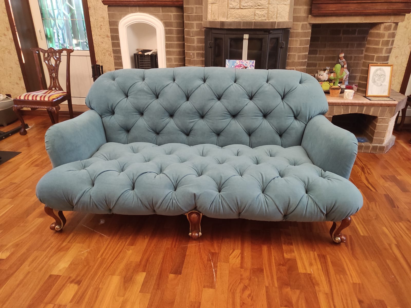 Перетяжка дивана. Черноголовка